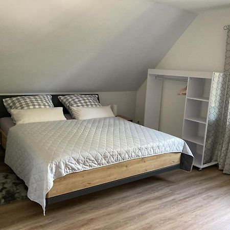 Neu Ferienwohnung Hofmann Husum  Luaran gambar